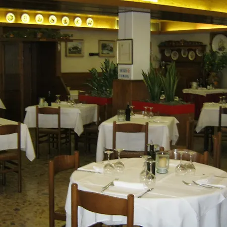 Corone Hotel