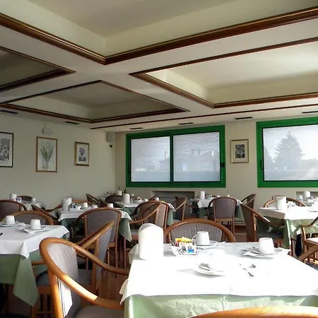 王冠酒店 3* 卡埃拉诺圣马尔科