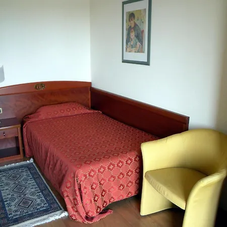 Corone 3* Caerano Di San Marco